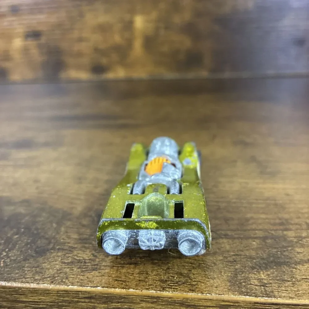Hot Wheels 1970 Redline YELLOW JET THREAT